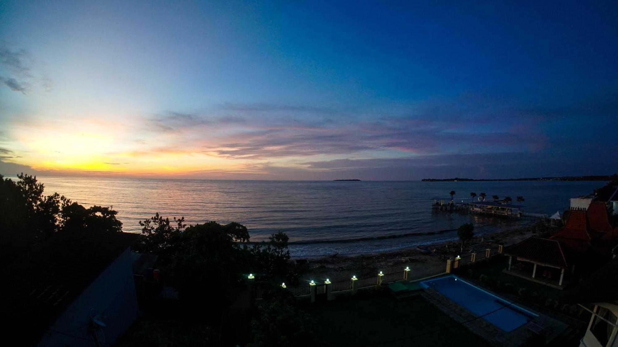 Seaview Beach Resort Jepara Exteriör bild