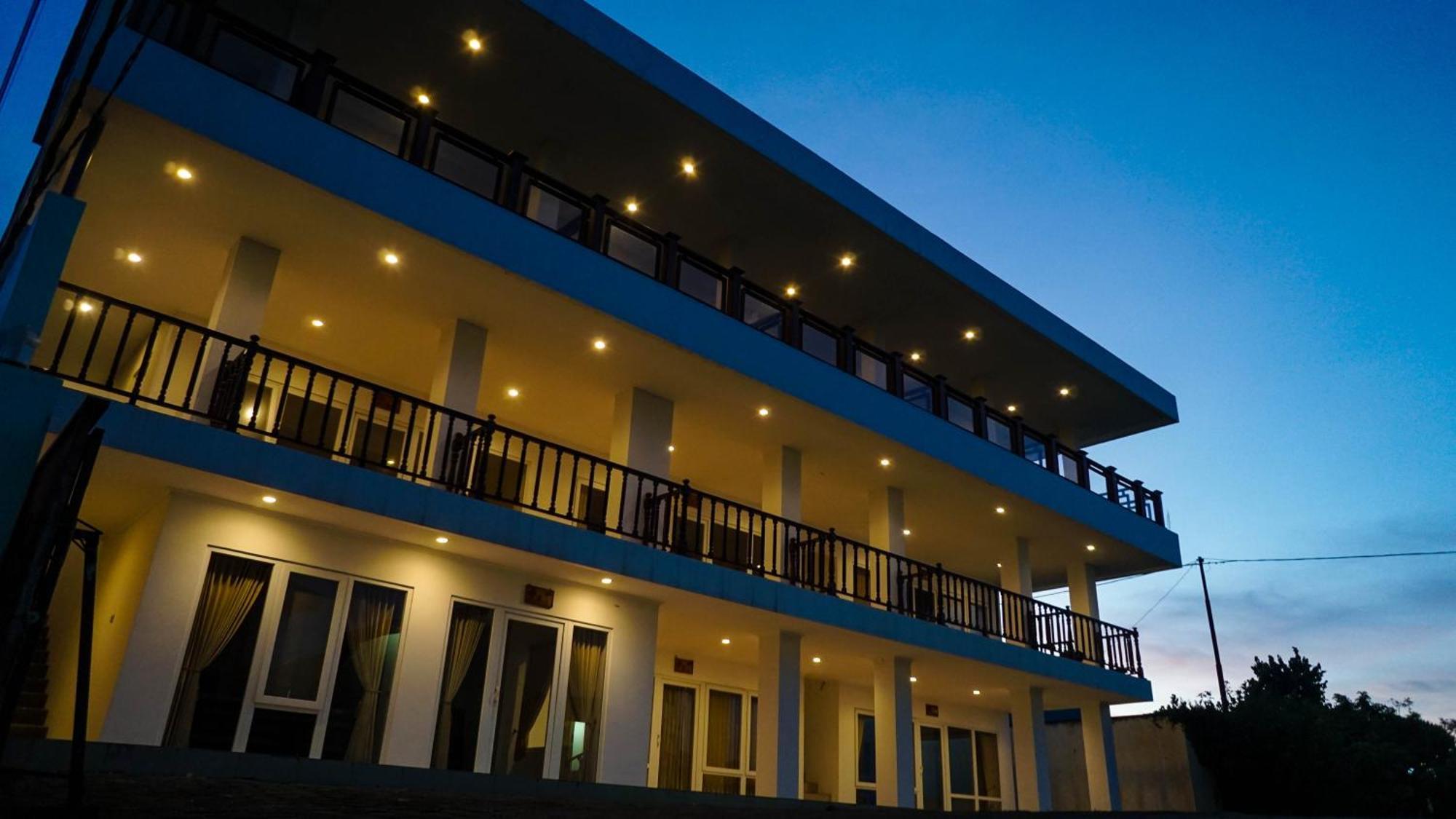 Seaview Beach Resort Jepara Exteriör bild