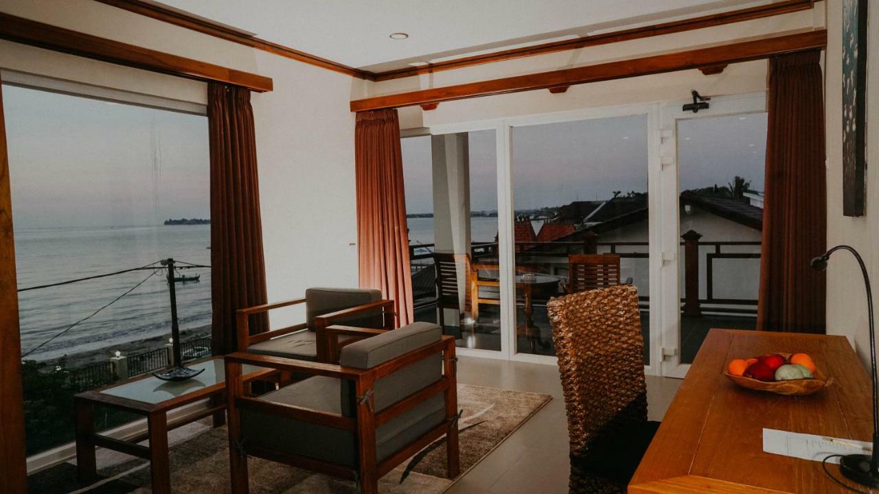 Seaview Beach Resort Jepara Exteriör bild