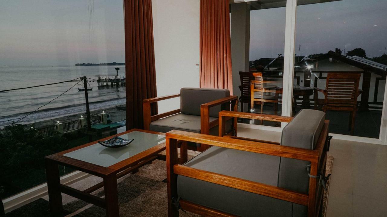 Seaview Beach Resort Jepara Exteriör bild