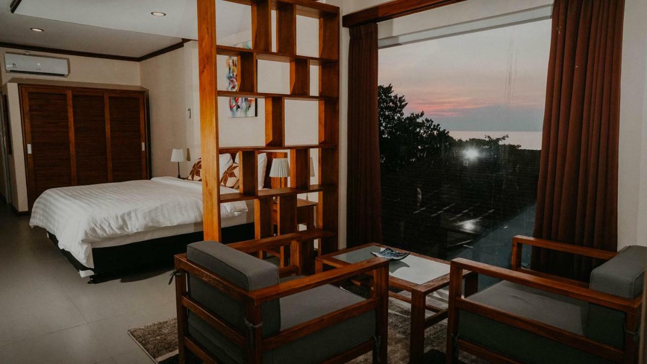 Seaview Beach Resort Jepara Exteriör bild